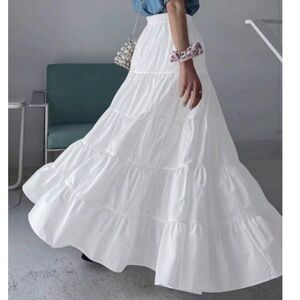 BellanBlue Elegant White Tiered Maxi Skirt